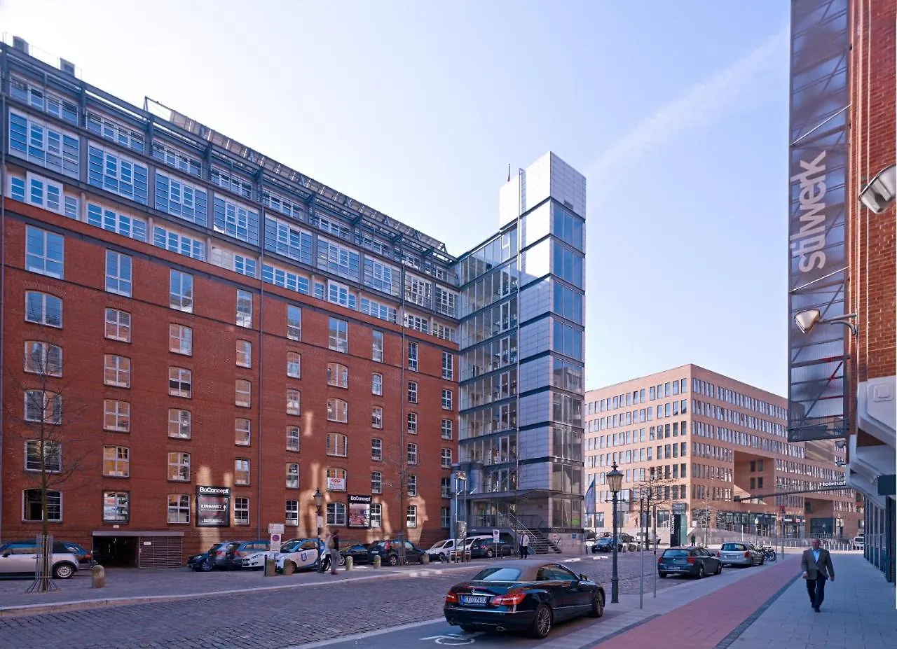 Ginn Hotel Hamburg Elbspeicher 4*,