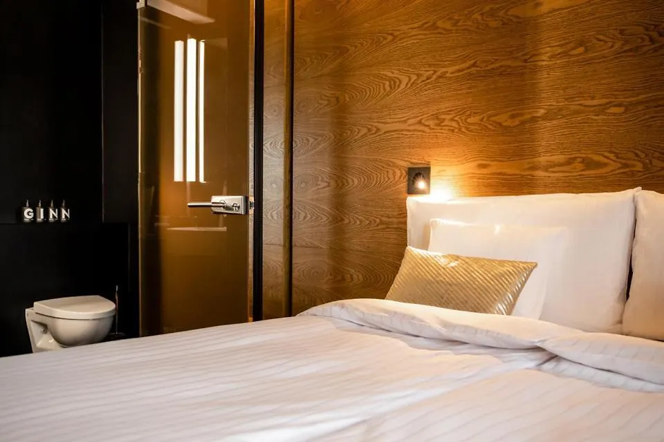 Ginn Hotel Hamburg Elbspeicher 4*,  Germania